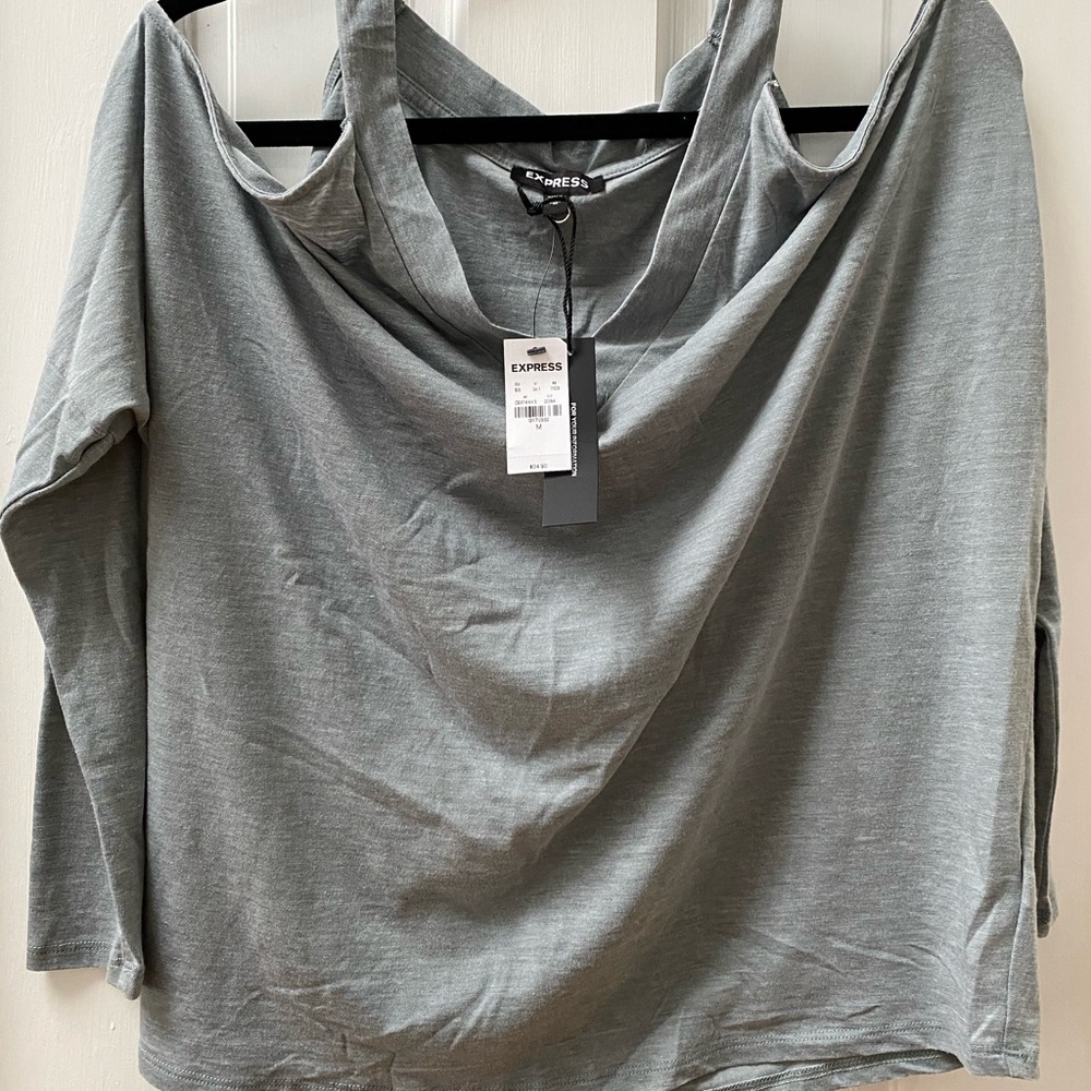 Express NWT Open Shoulder Quarter Sleeve Top